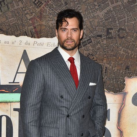 Henry Cavill: Clothes, Outfits, Brands, Style and。